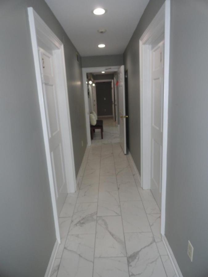 The Bond 1786 Inn (Adults Only) Warrensburg المظهر الخارجي الصورة